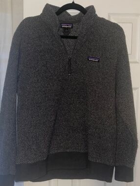 Patagonia Charcoal Gray Quarter-Zip Fleece Pullover